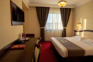 Отель Magus Hotel Бая-Маре Улучшенный номер с кроватью размера «king-size»-5